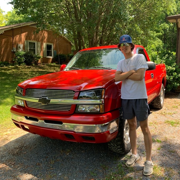 Meet your Posher, Devin - Picture 1 of 1